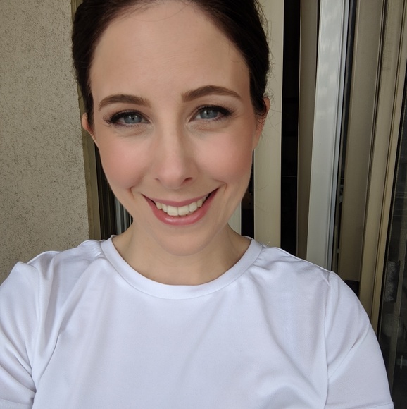 Meet your Posher, Megan - Picture 1 of 1